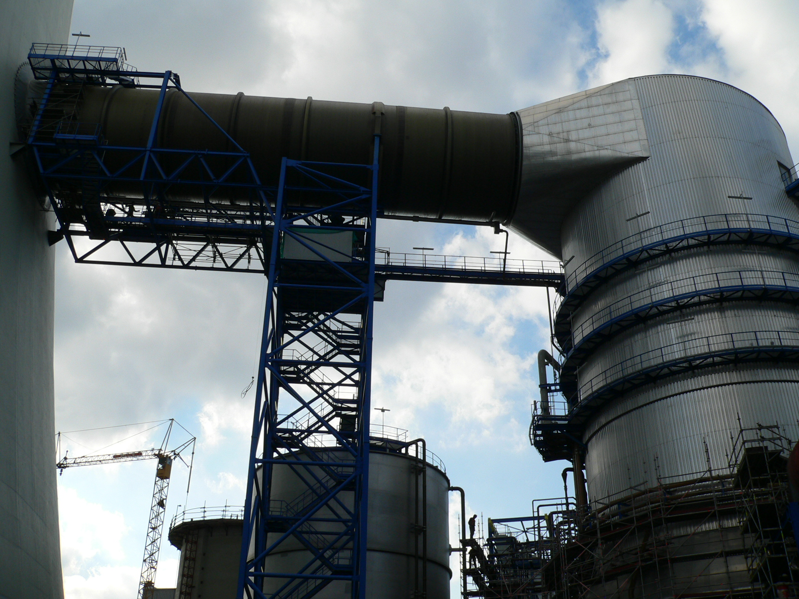 New 660 MWe Power Source in Ledvice Power Plant OB09 – Desulphurization steel structure / technology / cladding